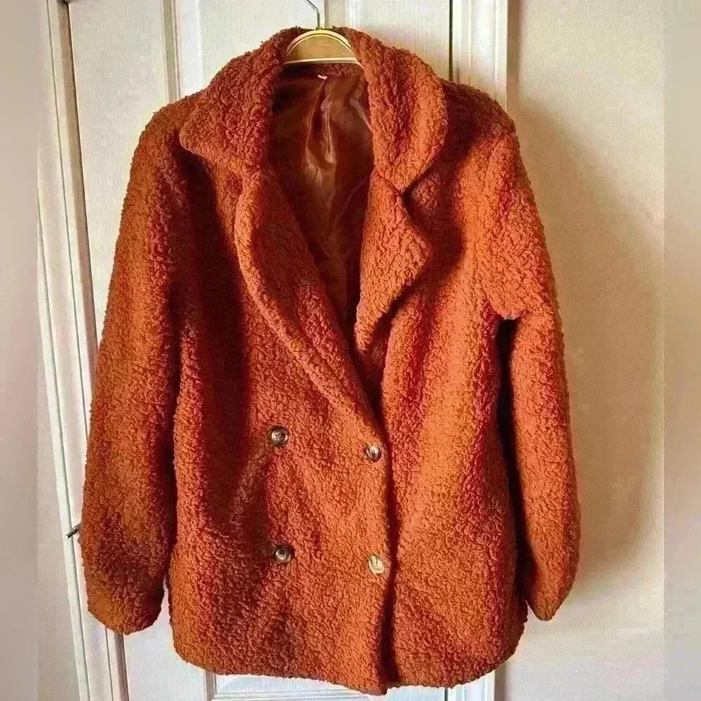 Full Lapel Sherpa overcoat - Rust - Size M - purchased from Blue Waters Boutique